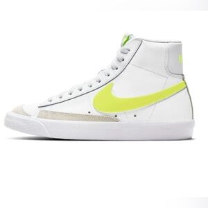 Nike Women’s Blazer Mid 77 Lemon Venom